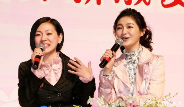 股升网 小S发文悼念大S！称要振作起来照顾妈妈，避谈大S遗产被搬空一事